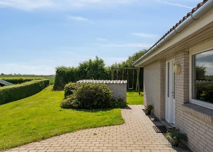 Matthias - 300m From The Sea By Interhome