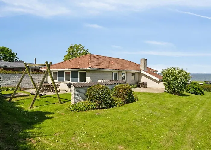 Dom wakacyjny Matthias - 300m From The Sea By Interhome